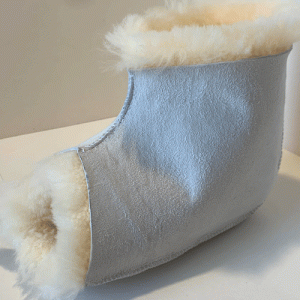 Open toe slipper